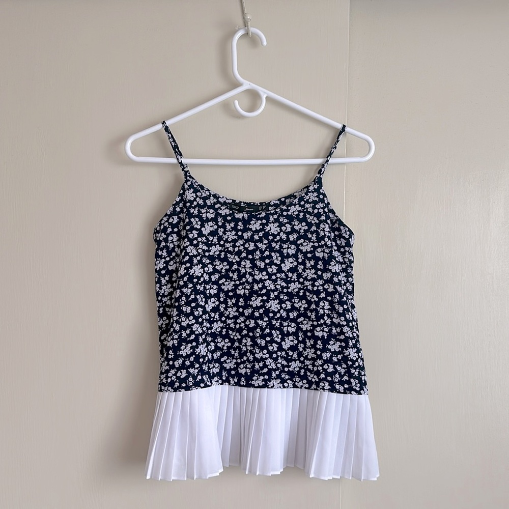 Cute Blue Floral Top